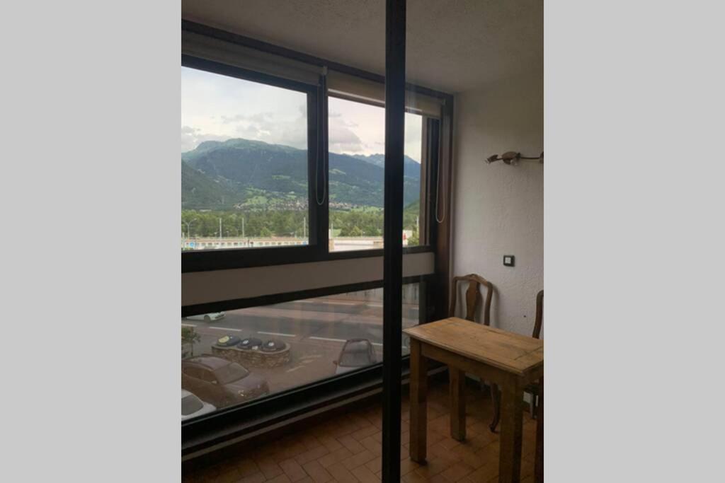 Superbe Appartement Avec Parking Gratuit Sur Place 부르생모리스 외부 사진